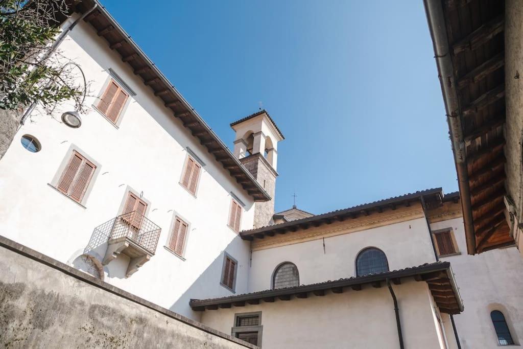 Casa Celeste Lägenhet Clusone Exteriör bild