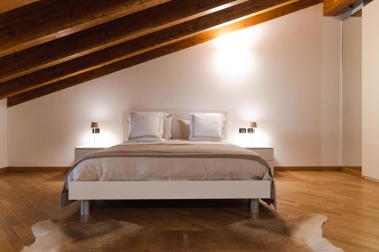 Casa Celeste Lägenhet Clusone Exteriör bild