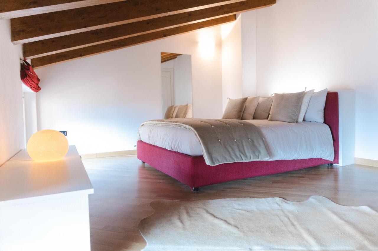 Casa Celeste Lägenhet Clusone Exteriör bild